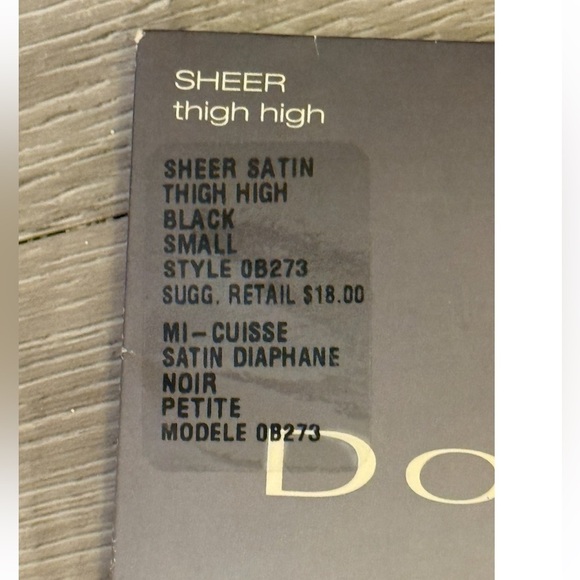 Donna Karan Hosiery Signature Sheer Black Satin Thigh Highs lace Style-0B273 P/S - Picture 6 of 11